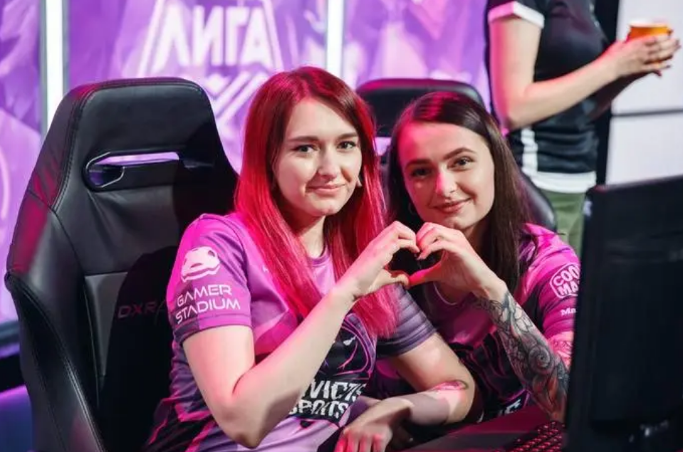 会节前的强 会节前的强