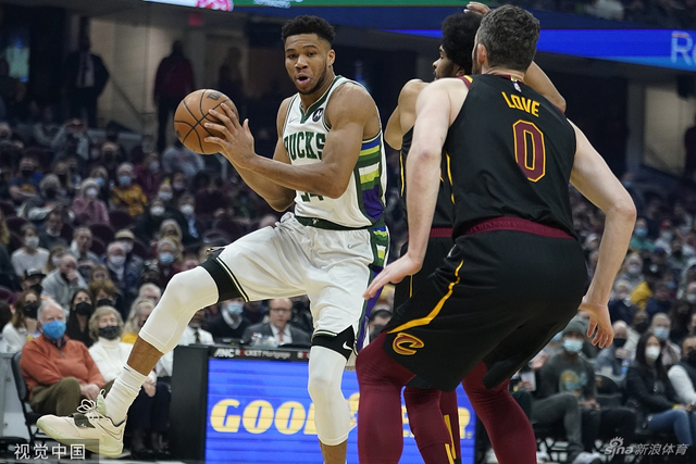 利用地形限 利用地形限